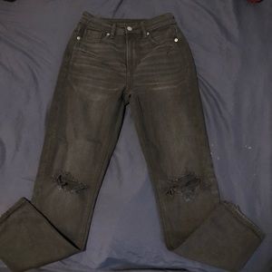 American Eagle Mom Jeans